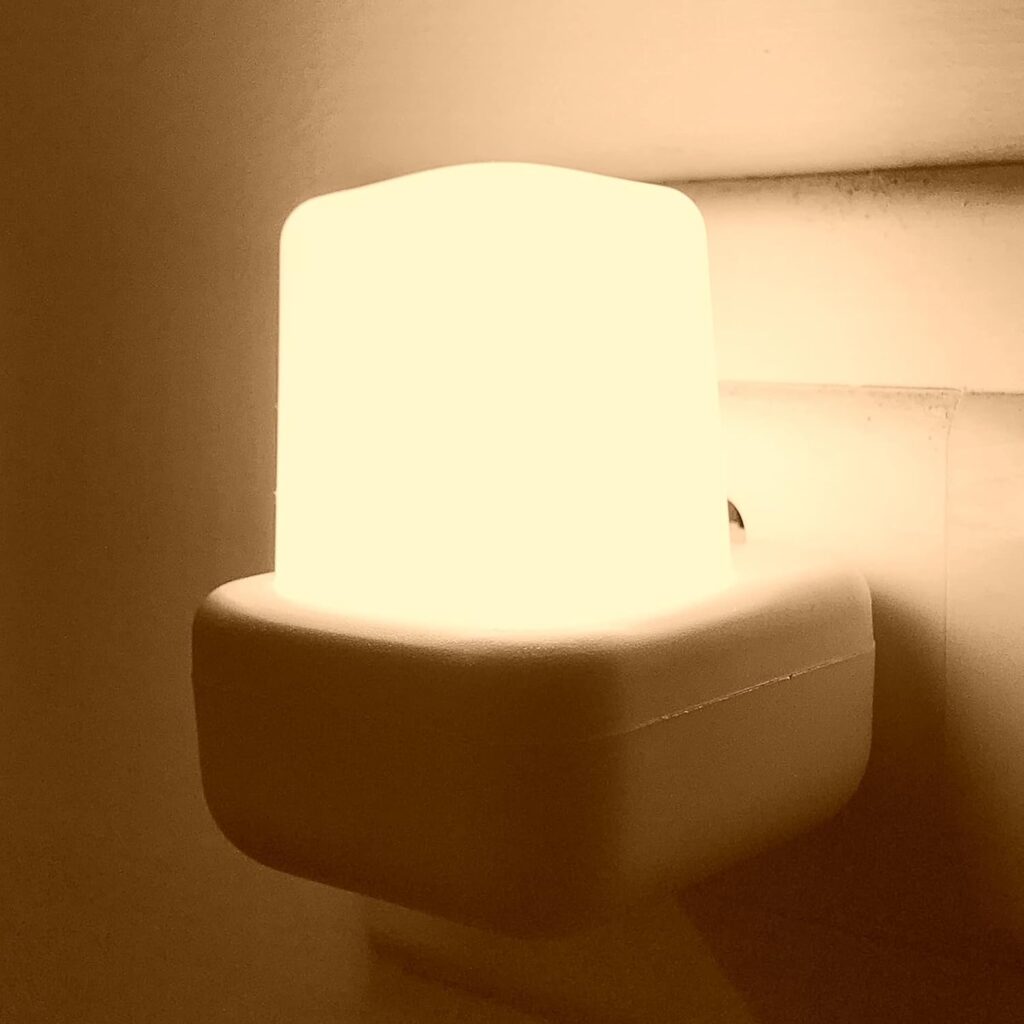 TARAMPRO Night Lamp Night Light Energy Saving LED Plug in Lamp for Children Kids Bedroom – Pack of 1 (Warm White)